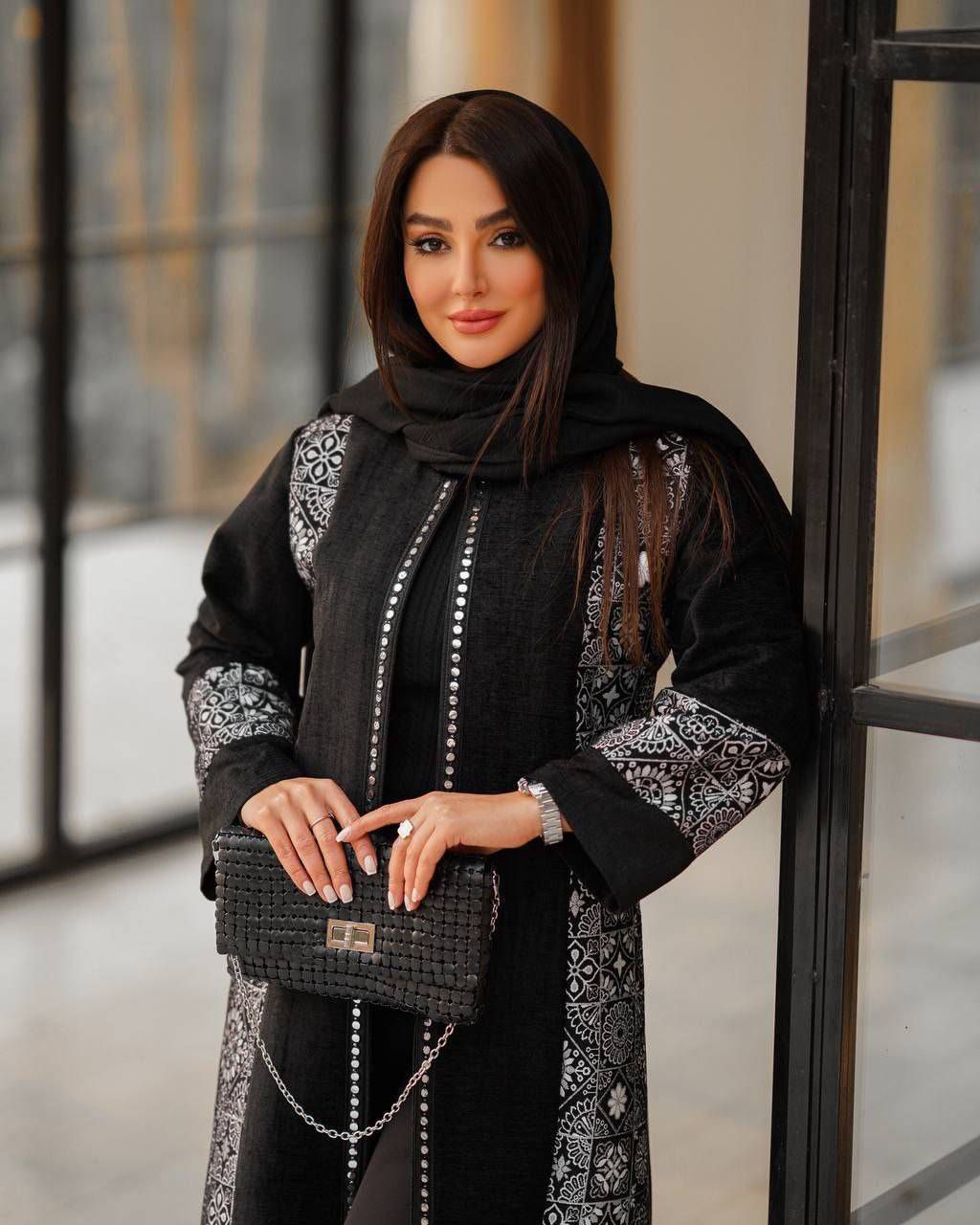 مانتو مجلسی خرجکاری
