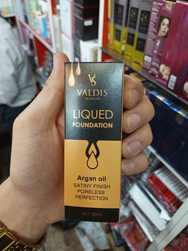 کرم پودر والدیس مدل LIQUED